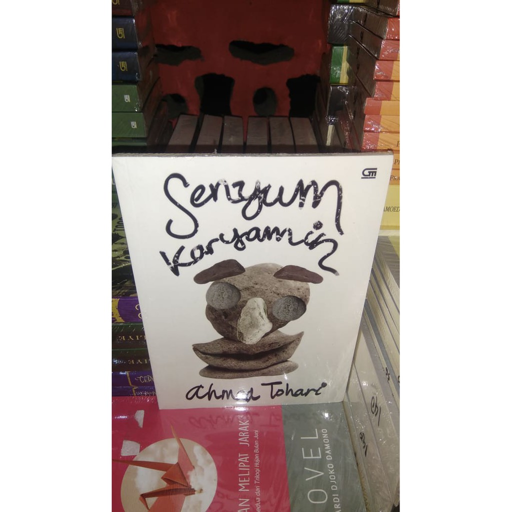 Senyum Karyamin - Ahmad Tohari -R