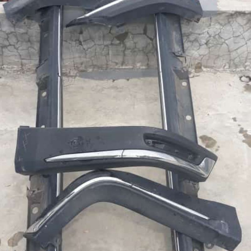 bodykit Innova reborn venturer 2018