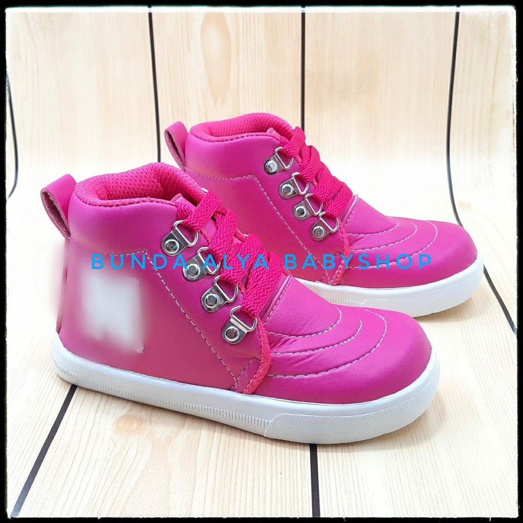 Sepatu Boots Anak Usia 2 4 5 6 7 Tahun - Sepatu boots alas karet Reject Layak Pakai[SEPATU REJECT]