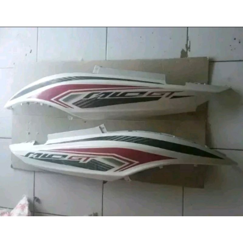 bodi cover bodi belakang kiri kanan mio gt Mio j