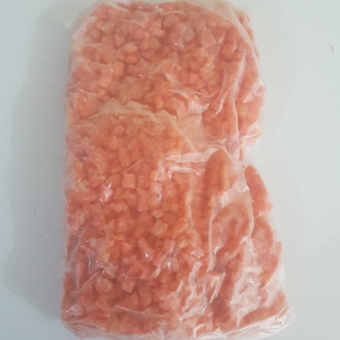 

[COD] wortel beku potong dadu kemasan 1kg [COD]