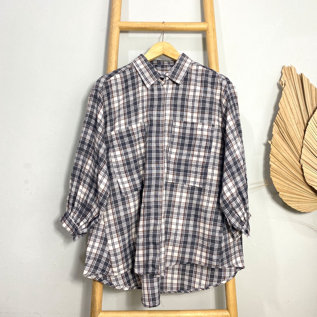 KEMEJA FLANEL KIARA PREMIUM SHIRT BTS B604 CO