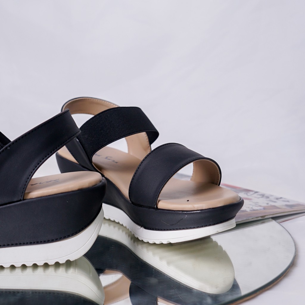 Sara Sara Nadia Sendal Wedges Wanita Cantik Trendy