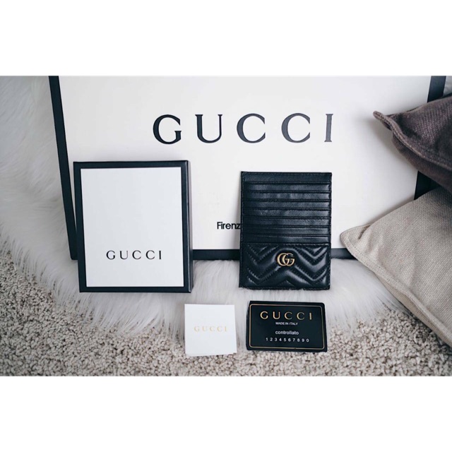 Gucci GG Marmont Card Slim Wallet