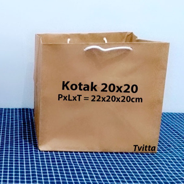 

PaperBag Polos Kraft | Paper bag Coklat Kotak 20x20 cm
