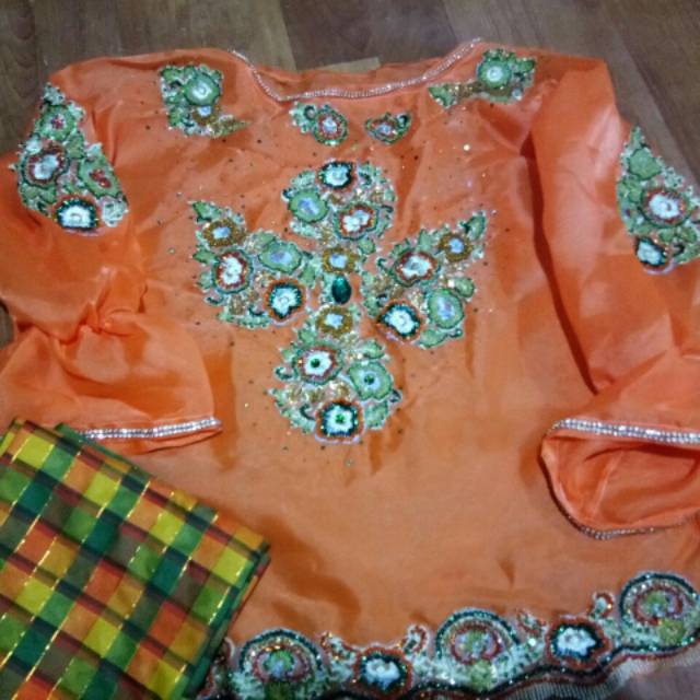 Baju bodo moderen orange payet hijau