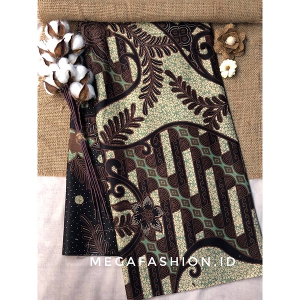 Kain Batik Jarik Set Kebaya Brokat Sogan Batik