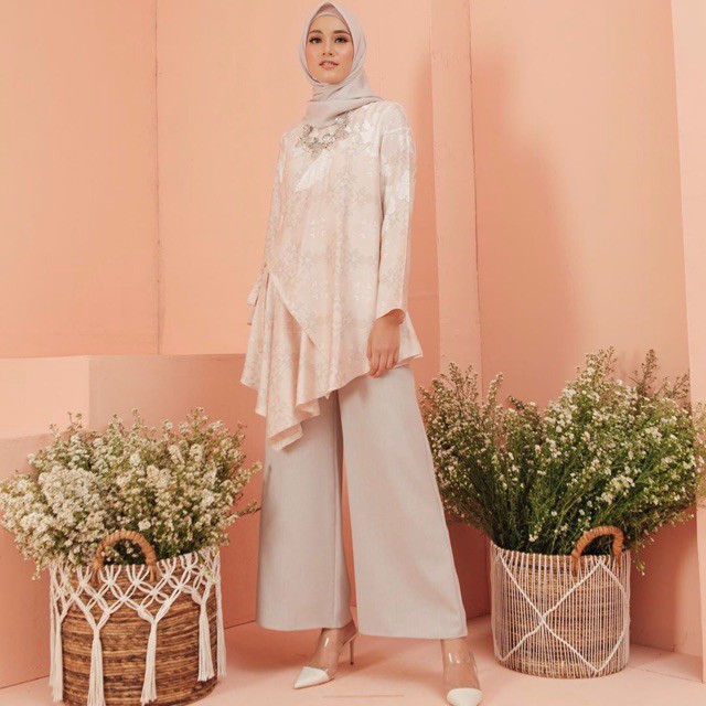 POPPY BLOUSE IN ROSE DUST BY WEARING KLAMBY SIZE M