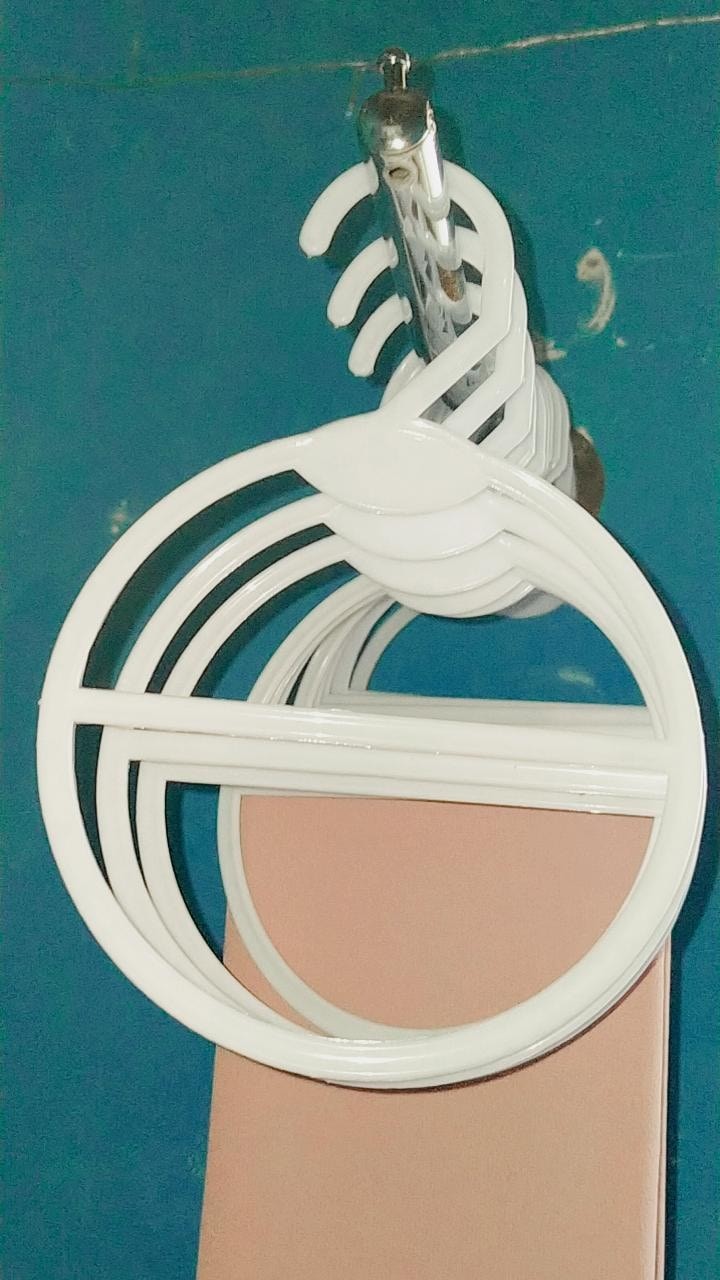 Hanger Jilbab Bulat /  Gantungan Hanger Kerudung