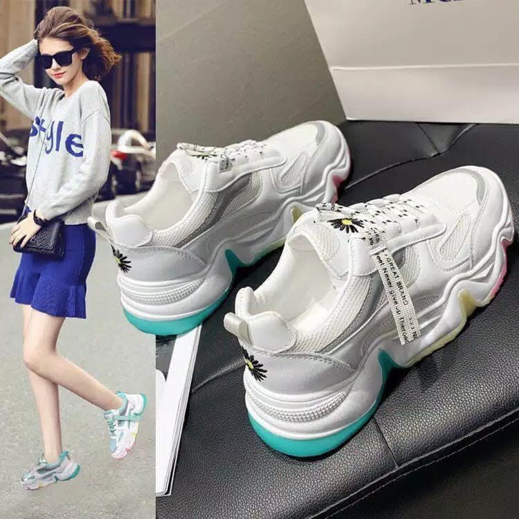 Sepatu Sneakers Wanita IMPORT AR01 Elastis lentur Trendy