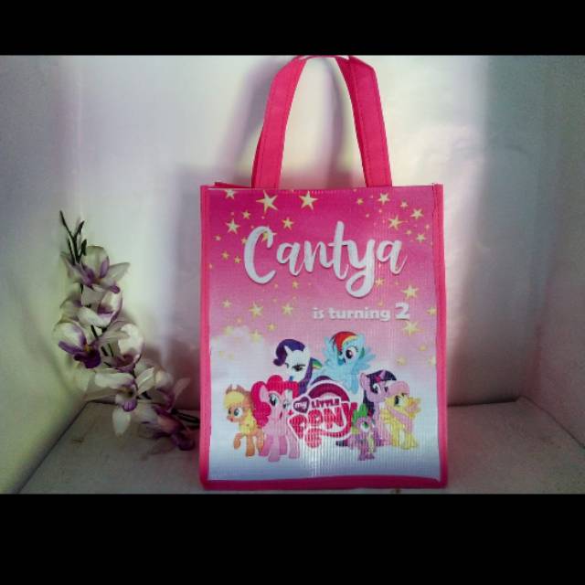 

Goodie bag ulang tahun anak