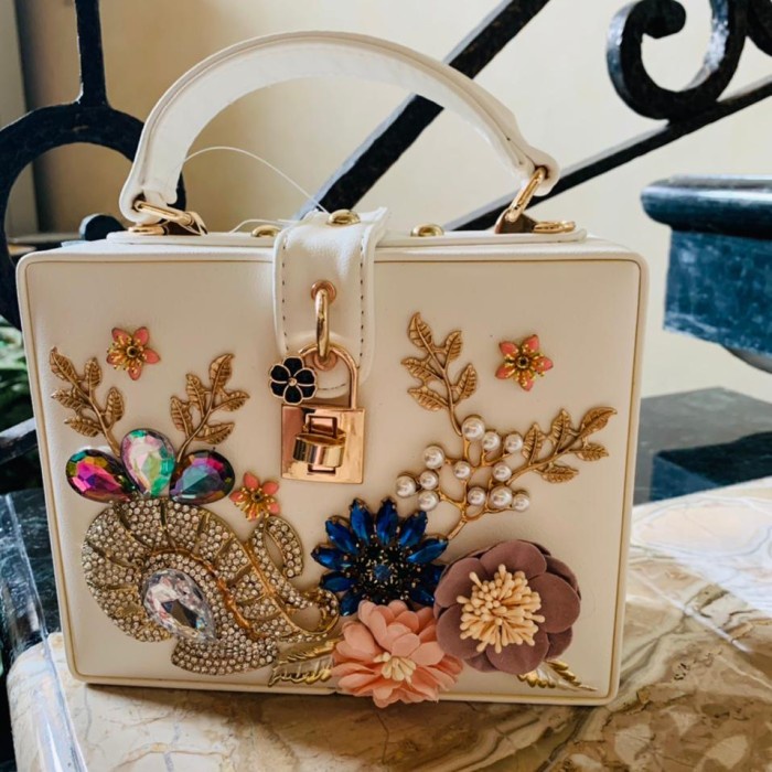 Tas Pesta / Clutch Pesta / Mewah Cantik Elegan 1909233 - Putih