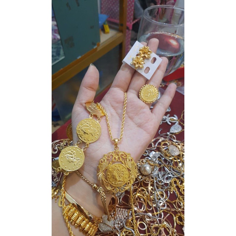 Set Koin Mirip emas 24 Karat