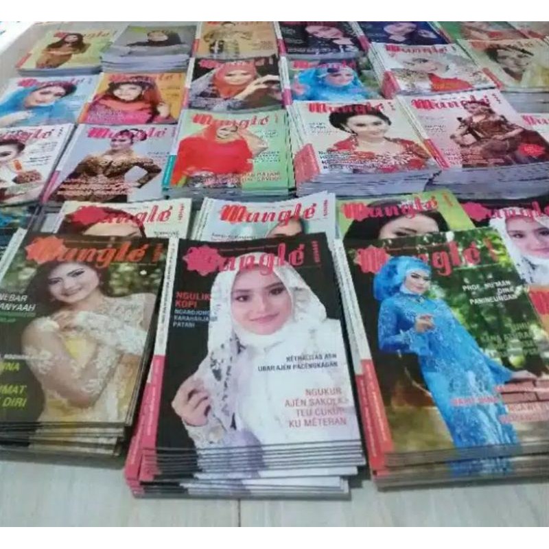 MAJALAH MANGLE. MAJALAH SUNDA ADA 10.MACAM