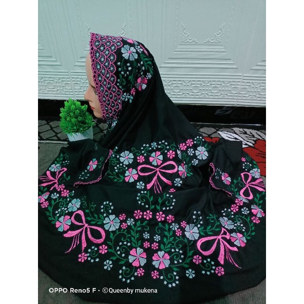 mukena polino hitam terusan