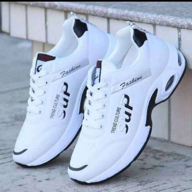 sepatu snakers pria dewasa