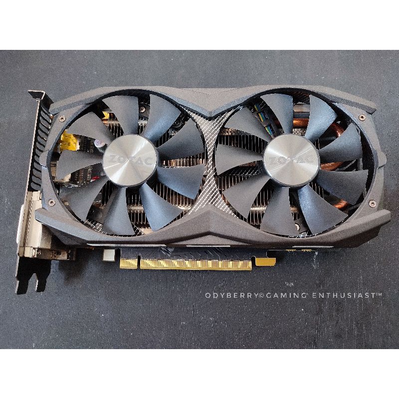 ZOTAC GeForce® GTX950 GTX 950 AMP Edition 2GB GDDR5 LikeNew JOSS Adem