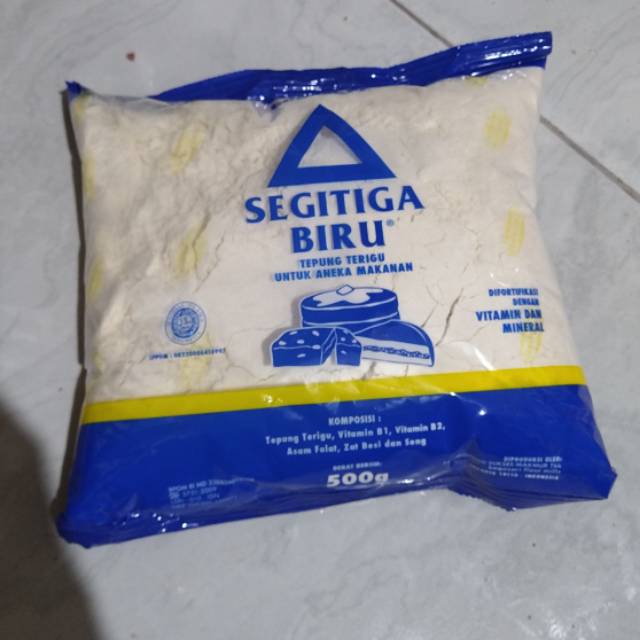 

Sembako: Tepung Terigu segitiga Biru