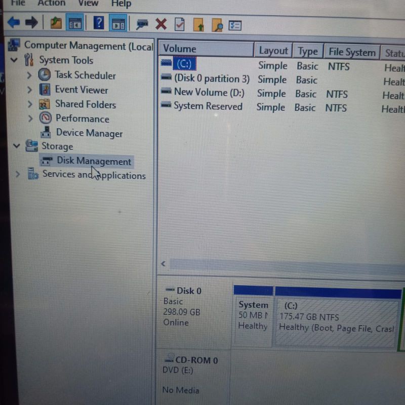 Laptop Acer Aspire V5-431 intel Celeron Ram 4GB HDD 320GB Windows 10 layar 14 inc Body slim siap pakai