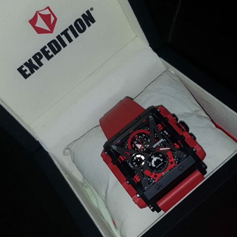 expedition E6757 E8 LIMITED EDITION
