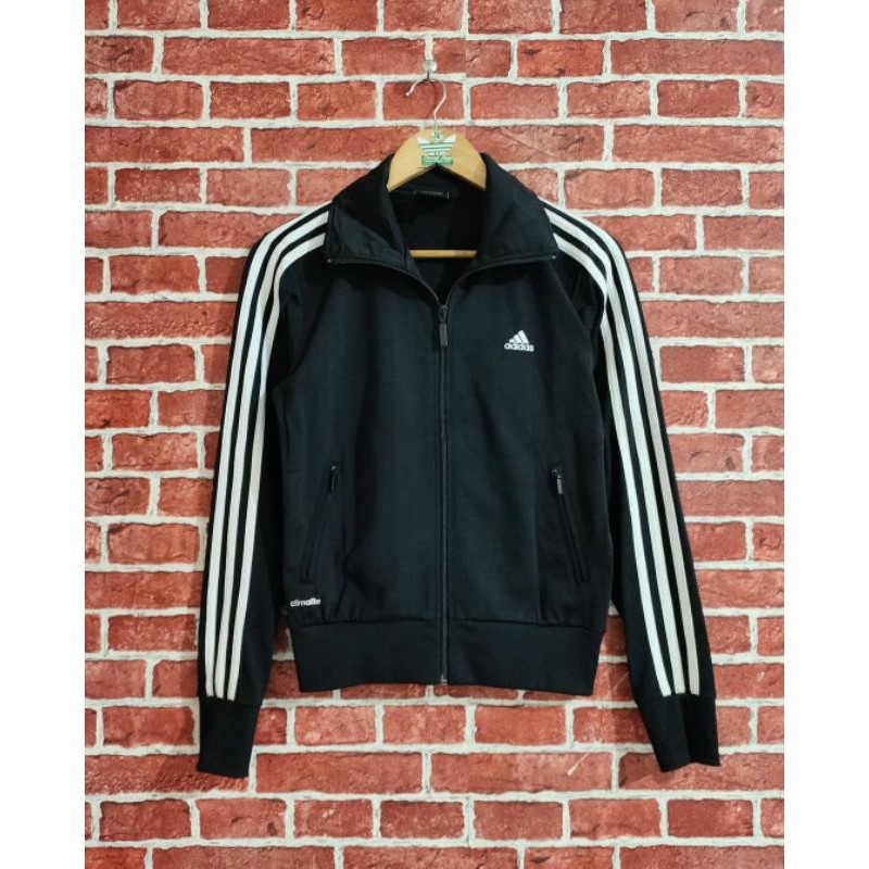 pesanan kak bellafifi/jaket adidas second ori/jaket wanita