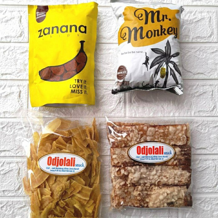 

Snack Paket Aneka Keripik Pisang Lengkap Banana Chips Lovers Gurih