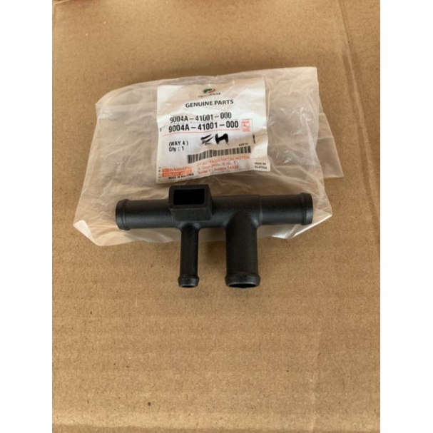 Pipa 4way Daihatsu Ceria Original Bahan Plastik