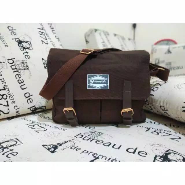 Tas Selempang Pria Import Distro Bahan Kain