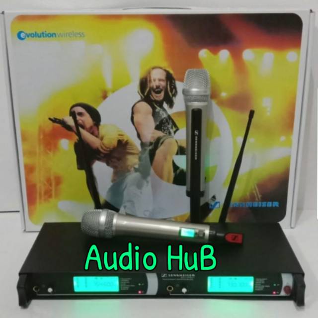 MIC WIRELESS SENNHEISER EM 3032 MICROPHONE SENNHEISER EM3032 PEGANG