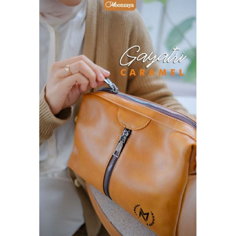 moonzaya / Sling bag wanita Gayatri moonzaya / Slingbag wanita