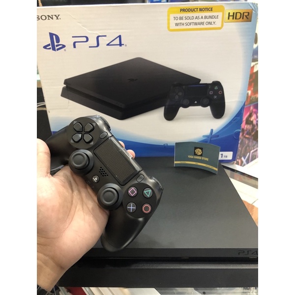 Ps4 slim hen 1Tb