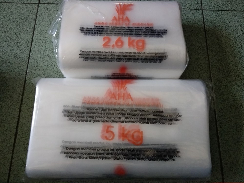 Plastik Kemasan Beras 5kg Sablon 2 Warna ( 30x40cm )