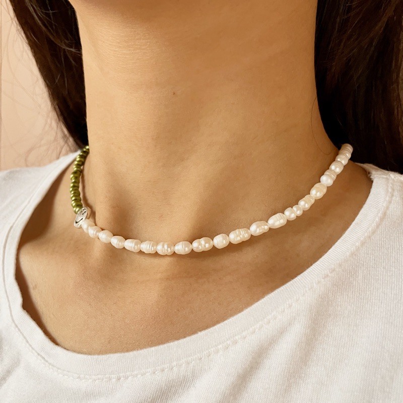 Smiley mixed pearl necklace