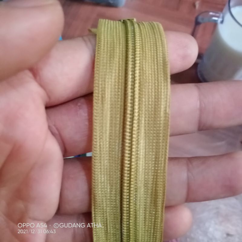 12pcs Sleting Resleting Jepang Invisible Zipper Gamis  25cm /10 inch Lusinan Grosir Murah Berkualitas-Lemon