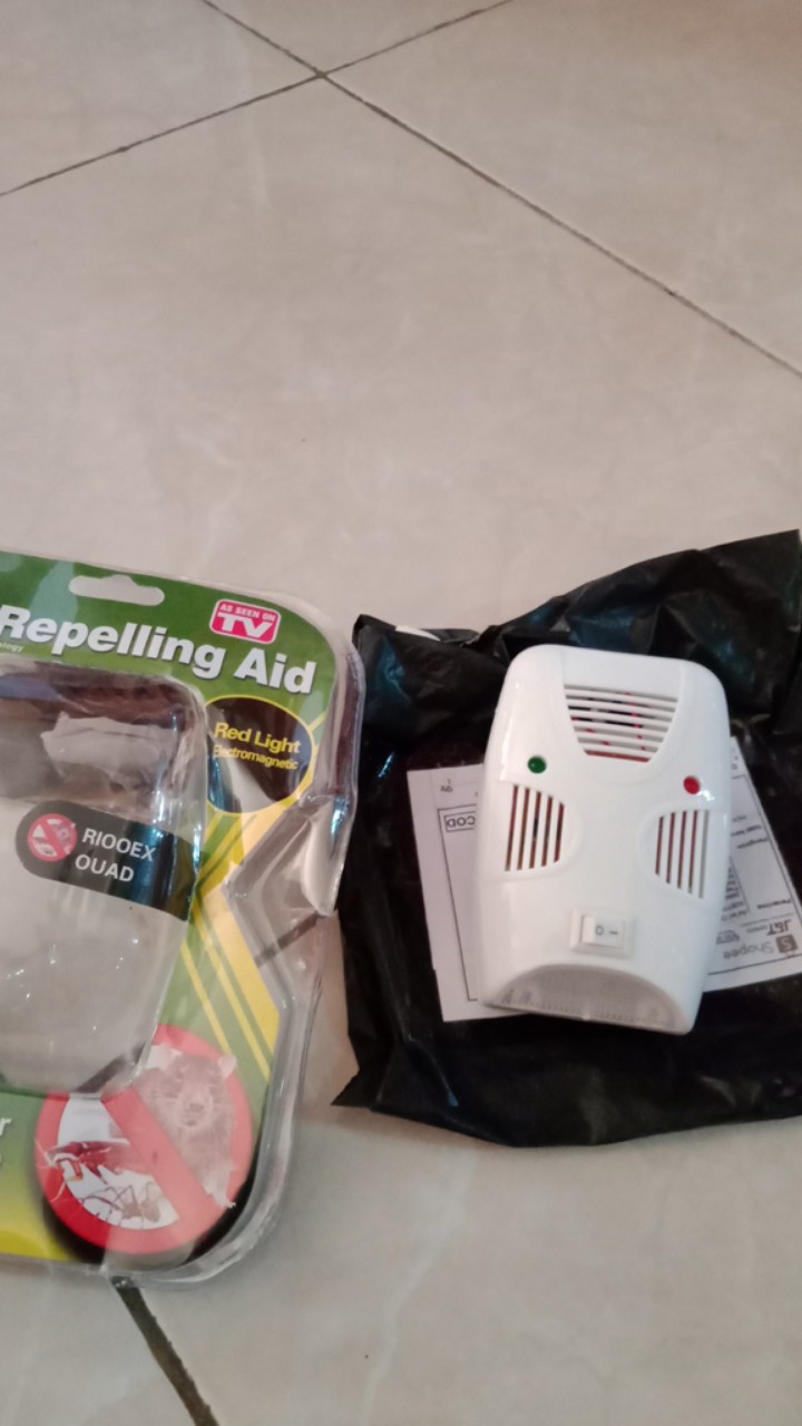 Pest Repelling Aid Riddex Quad / Ultrasonic Pengusir Tikus Kecoa