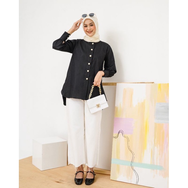 Geulis Chintya Blouse Black Size M Fashion wanita kemeja kerja Perempuan