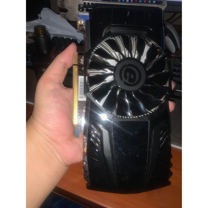 VGA GTX 560 1 GB 256 BIT