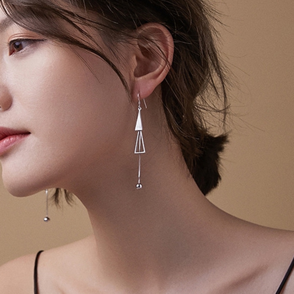 Hu Hu Hu Hu Hu Alat Bantu Pasang Kacamata♡ Anting Kait Gantung Panjang Desain Segitiga Ganda Hias Rumbai Bola Untuk Wanita