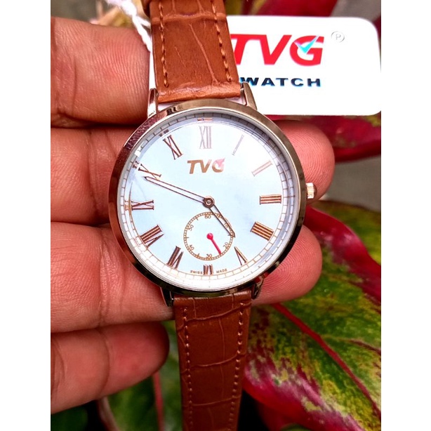 Fhasion import korea | jam tangan kulit  wanita crono aktif| Jam Tangan cewek  original tvg Garansi 1 tahun