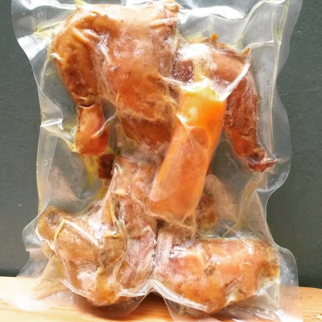 

Ayam Negeri (Broiler) Ungkep Mama Sayi