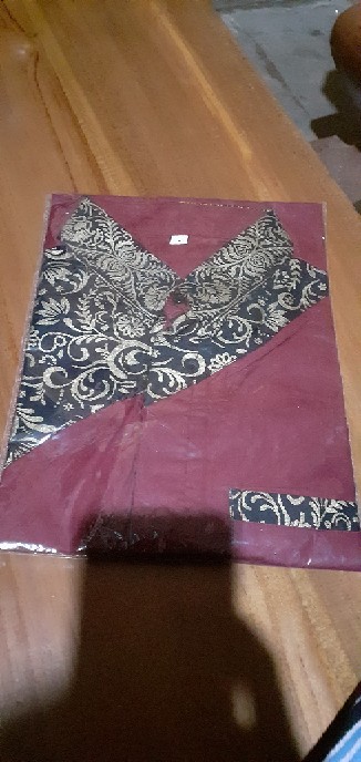 Kemeja Batik Pria Motif Bakung Kombinasi Emas Prada