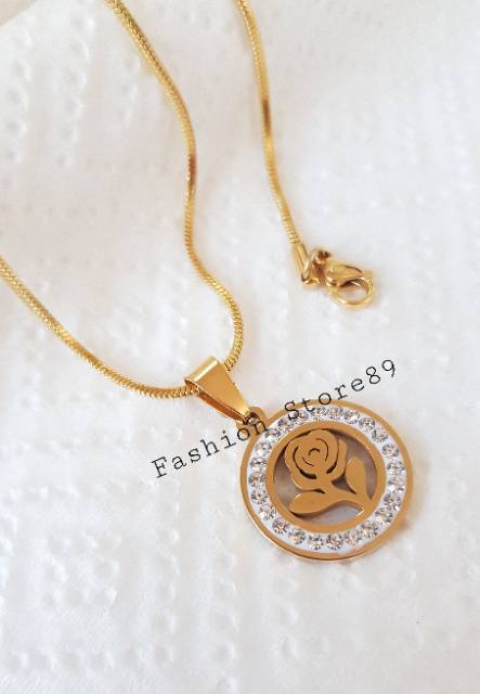 New kalung fashion import Mawar permata putih fashion titanium Gold Antikarat bestseller bestquality