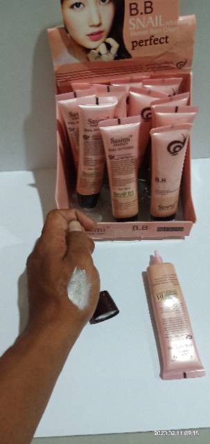 B.B SNAIL WHITENING BLEMISH BALM CREAM SASIMI