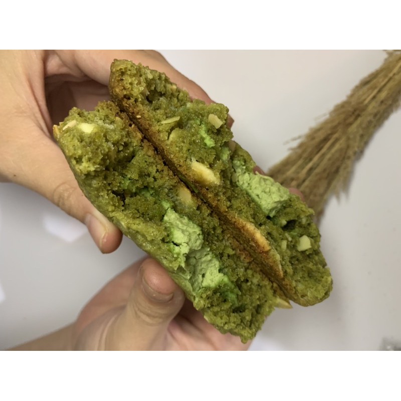

Matcha Almond Cookie