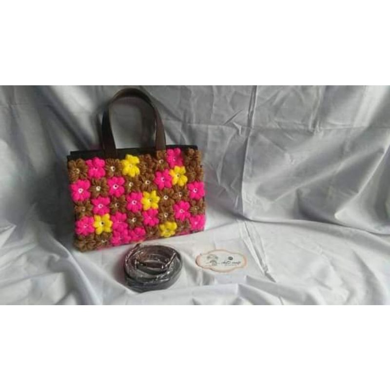 Tas rajut / tas genggam / tas selempang / tas bunga daisy