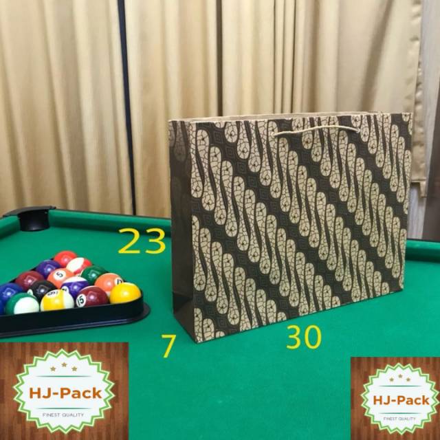 

Paperbag motif batik ukuran 30x7x23 goodie bag motif 30x7x23 MINIMAL ORDER 20pcs dan kelipatan 20