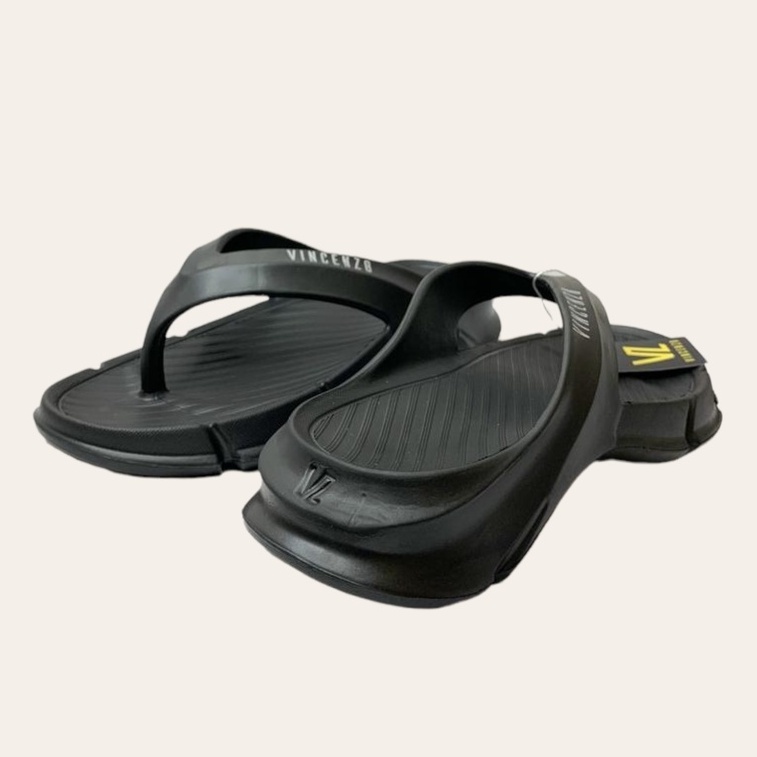 Sandal Ringan Pria VINCENZ8 Sandal Jepit Pria Sandal Casual Pria Sandal Pria Anti Slip Sandal Pria Anti Air Terbaru Sendal Cowok Kekinian Sandal Polos Fhasionable