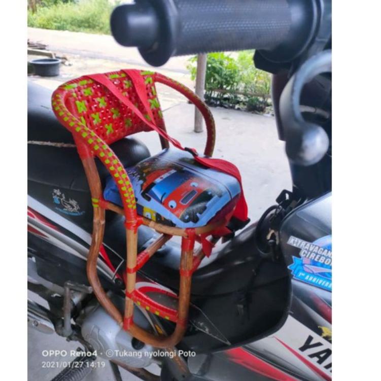 ☛Belanja di sini) Kursi Bonceng Anak Rotan Motor Bebek Gigi - Jok Duduk Sepeda Montor Kereta Kuda Ma