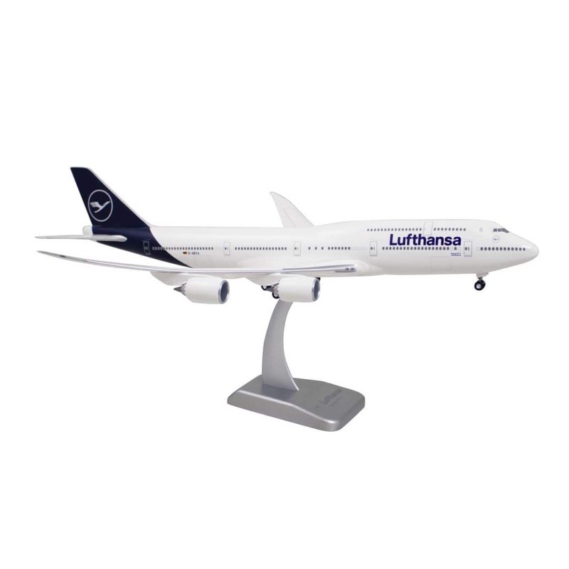 Diecast pesawat lufthansa B747-8I Hogan(Plastik) 1:200