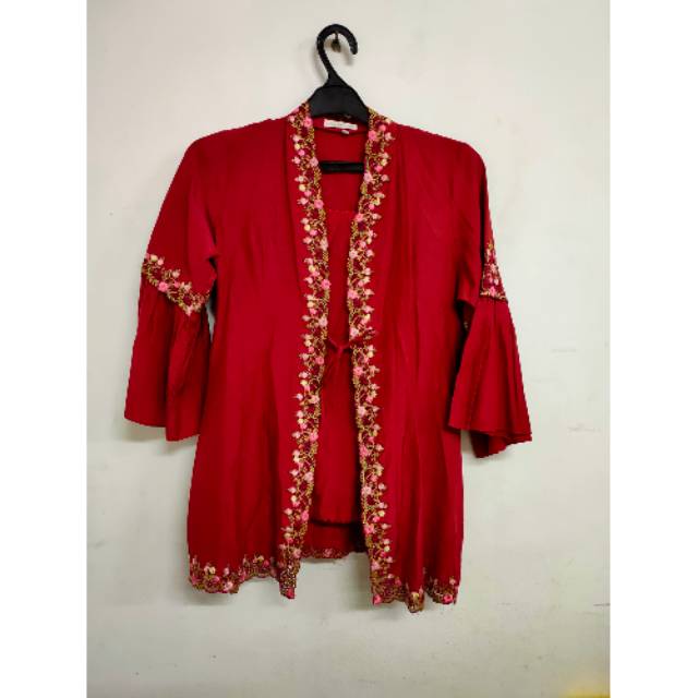 Kebaya indah bordir